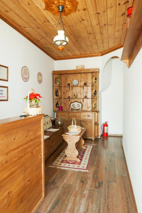 4 Rooms Gjirokastra Exterior photo